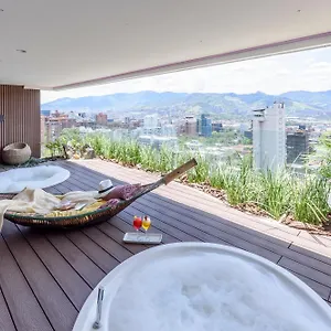 Diez Categoria Colombia Hotel