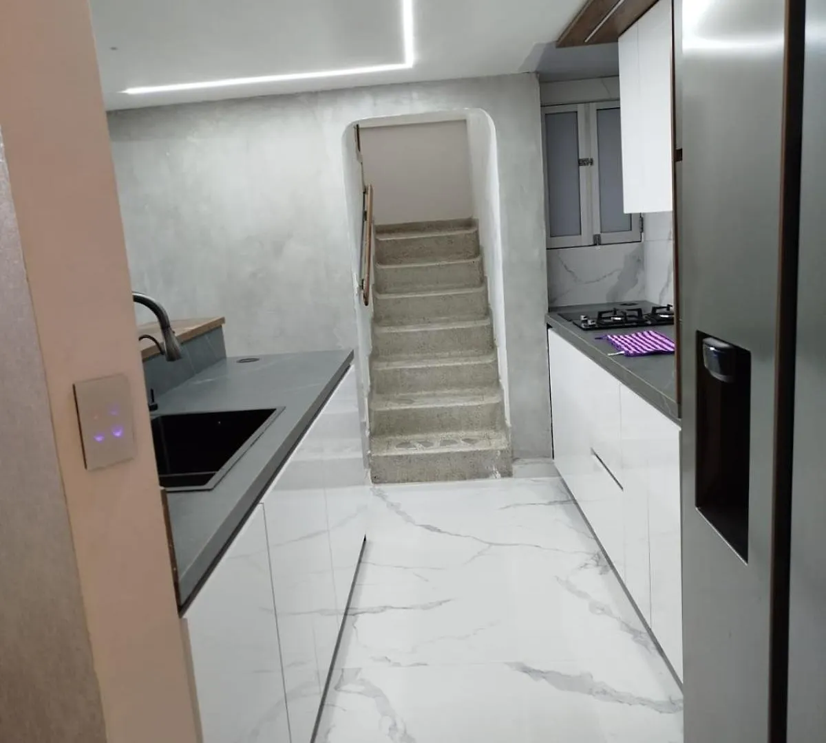 Hermoso Apto Cerca Centro Comercial Molinos Medellín Daire